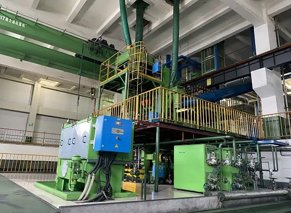 Industrial production equipment with large mechanical drive components